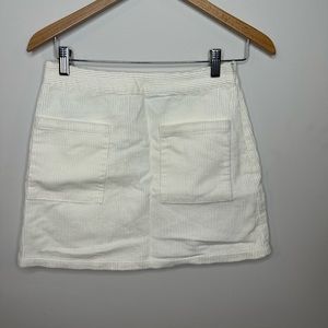 Christmas forever 21 Beige/white corduroy mini skirt with pockets size medium